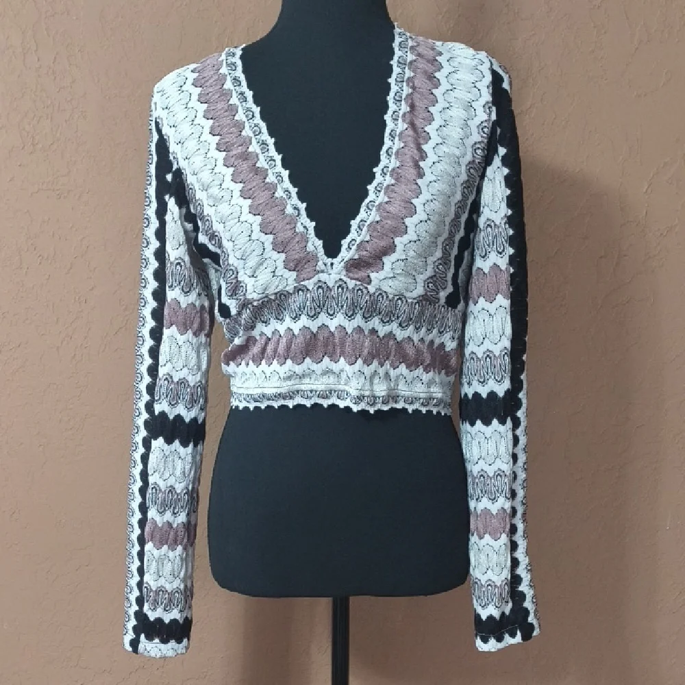 Free People Women's Twist & Shout Long Sleeve Boho Crop Top Size M